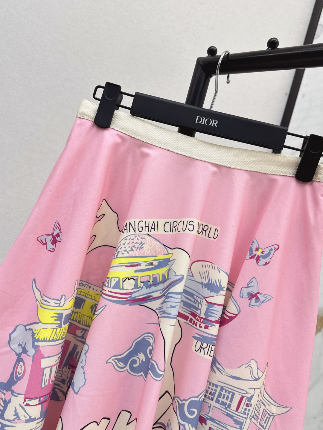 CD 25fw souvenir skirt
