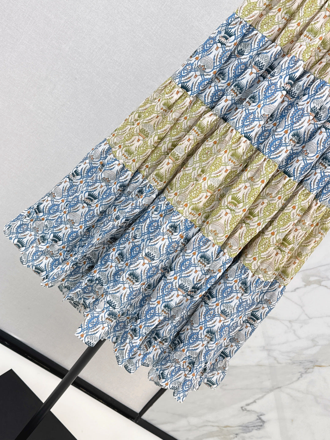 Loro 25ss print skirt