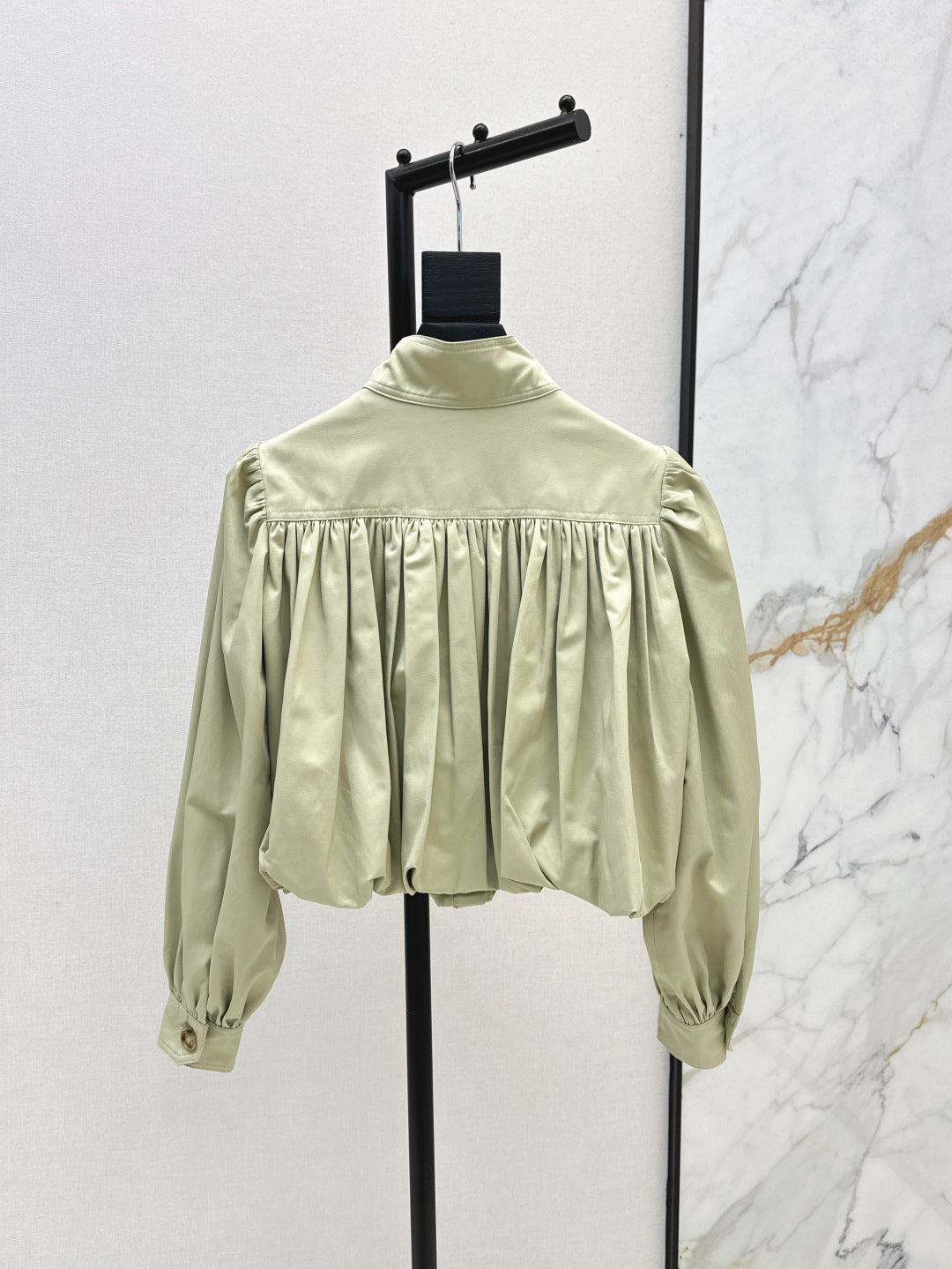 Cho 25ss crop jacket