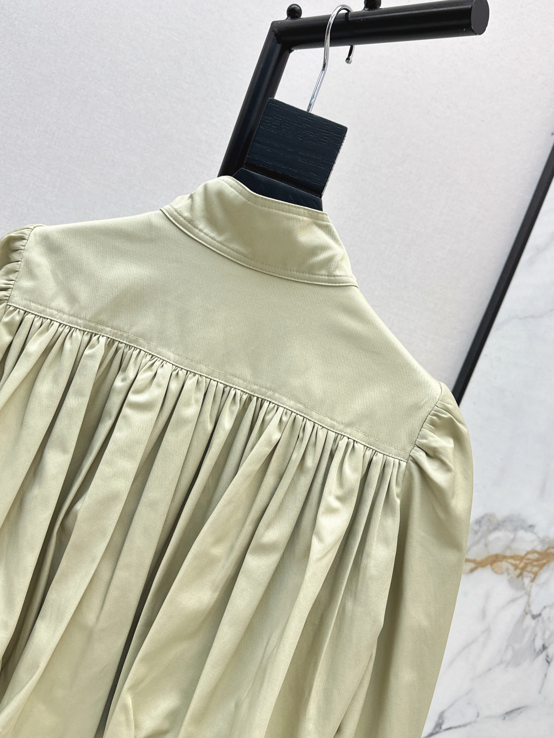 Cho 25ss crop jacket