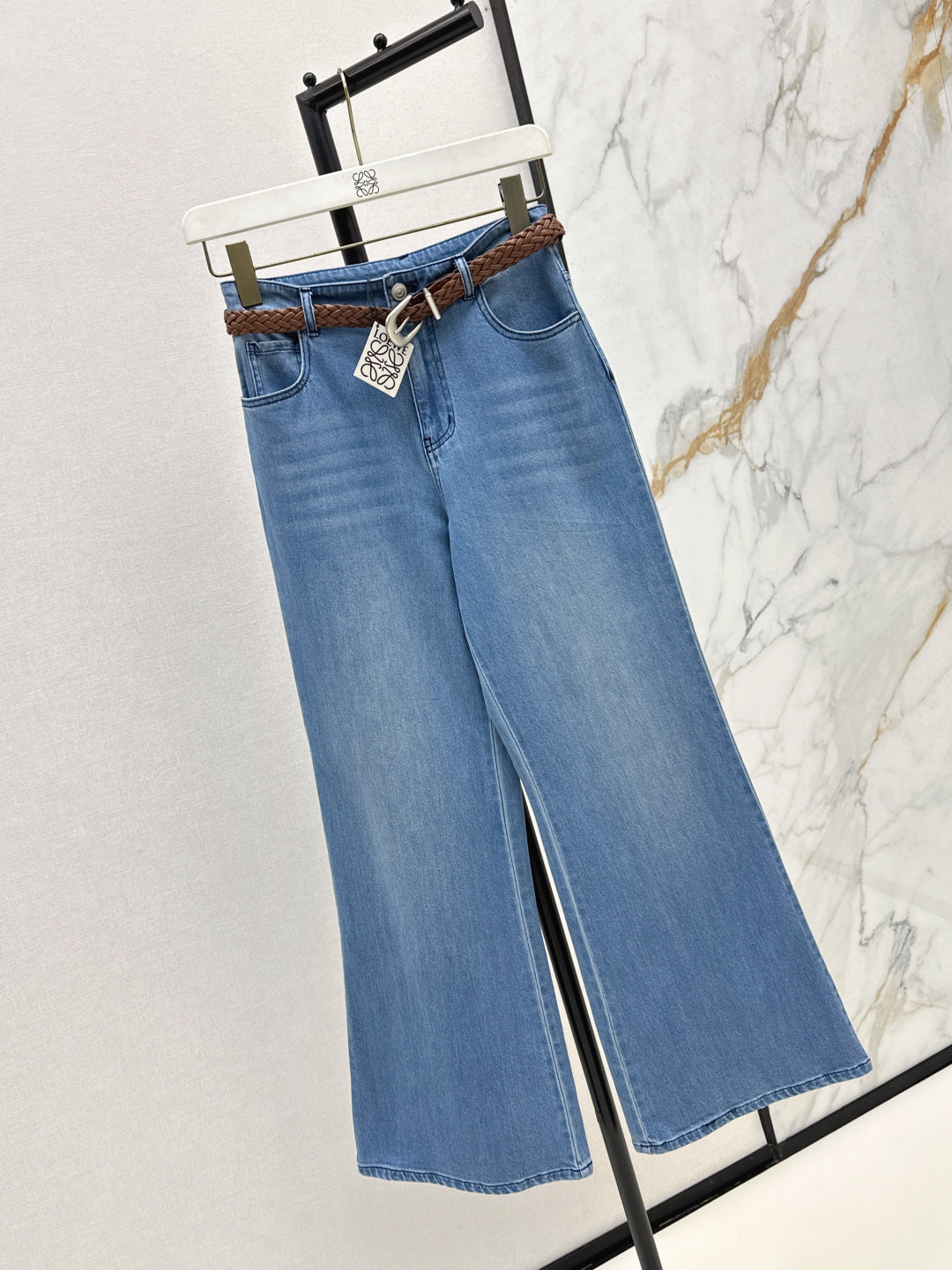 Loe 25ss belt jeans