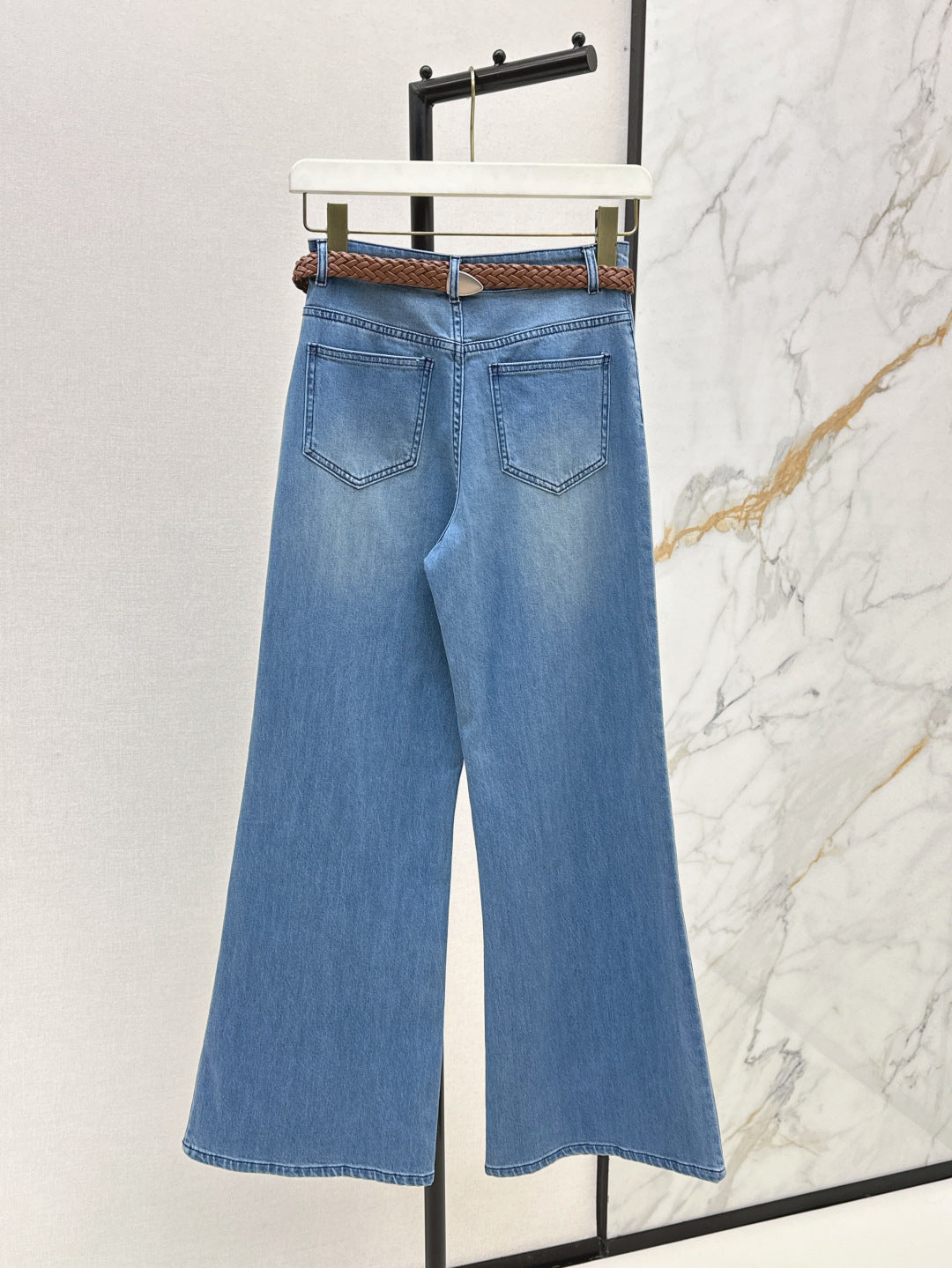 Loe 25ss belt jeans