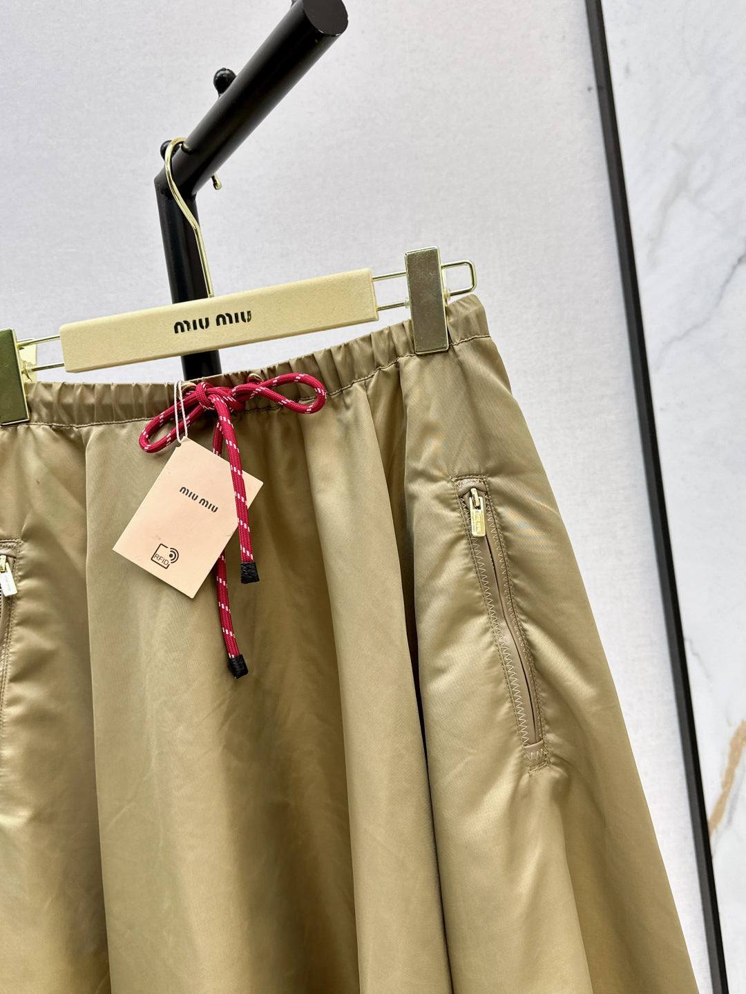 Miu 25fw pleated skirt
