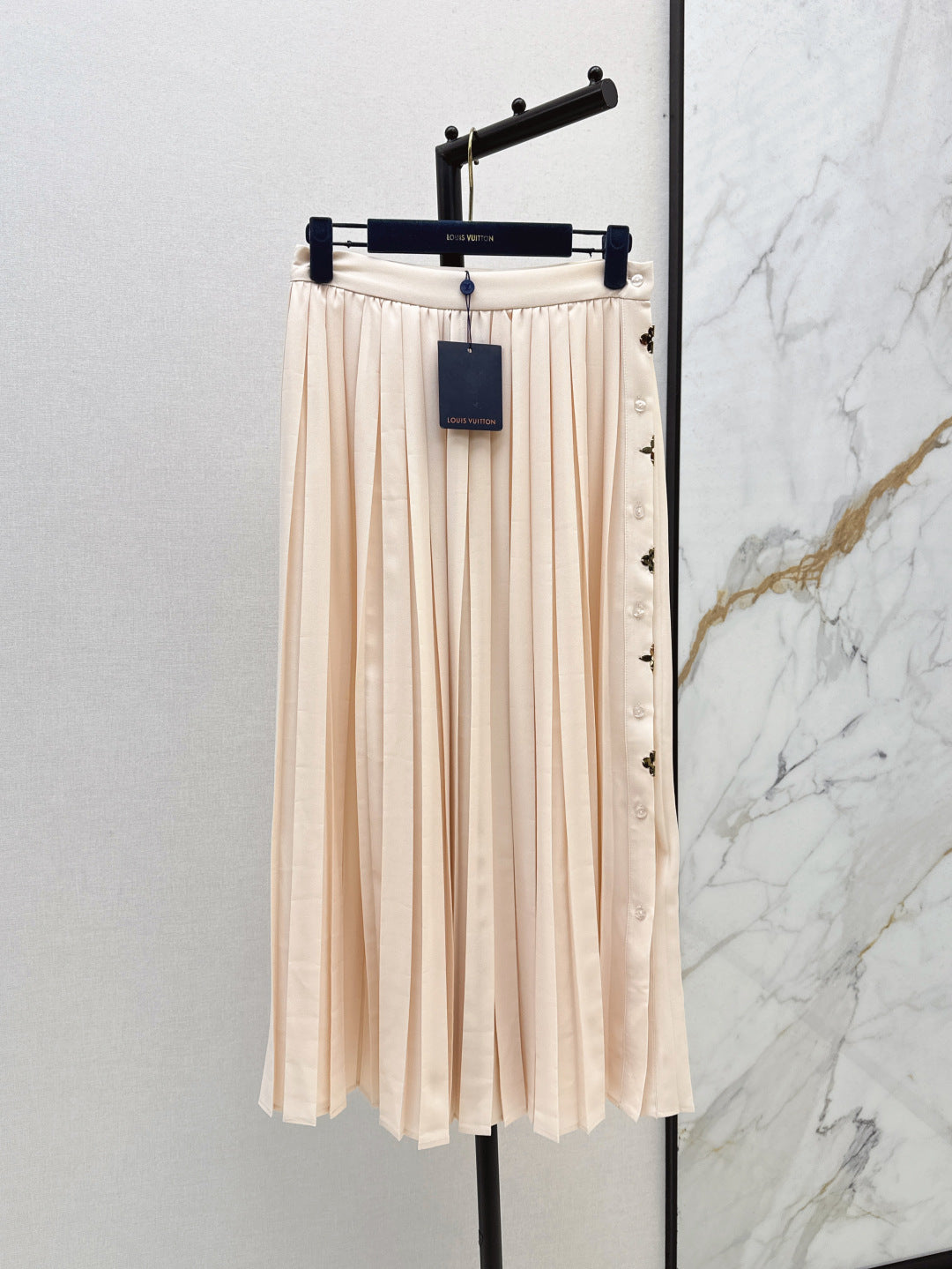 Louis 25fw pleated skirt