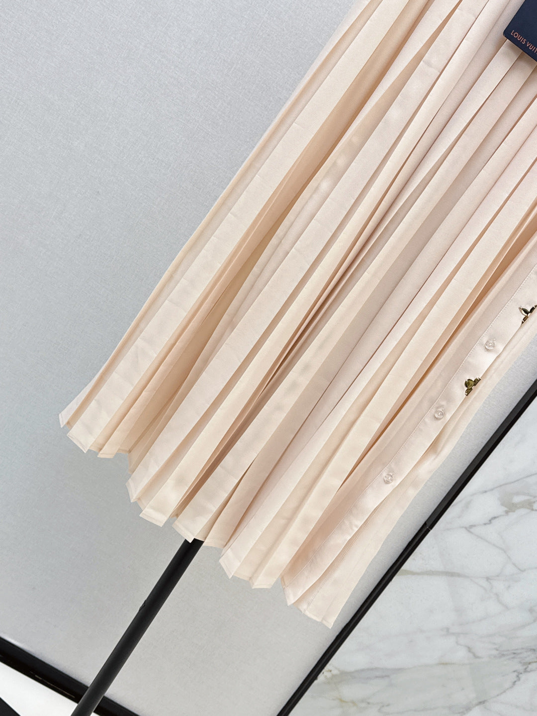 Louis 25fw pleated skirt