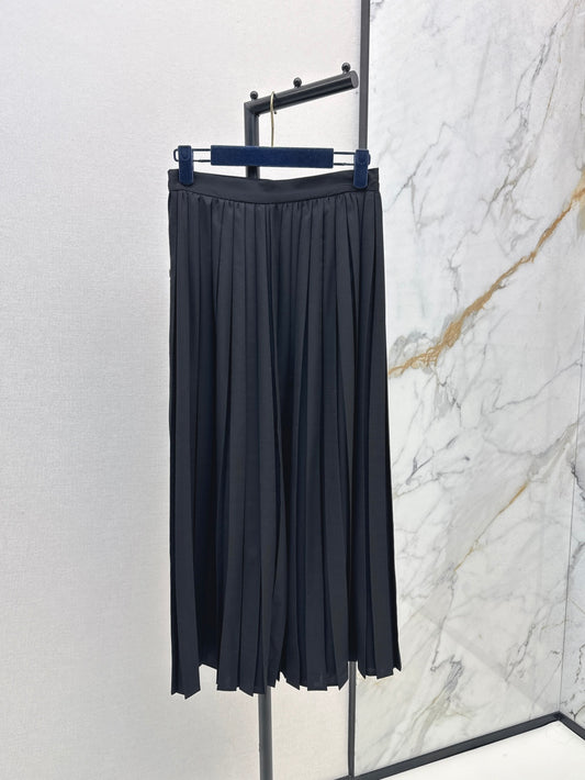 Louis 25fw pleated skirt