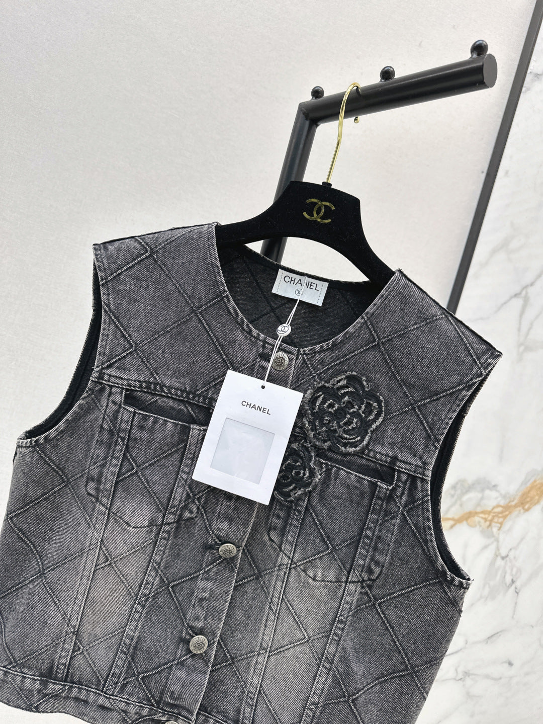 Chan 25ss denim vest