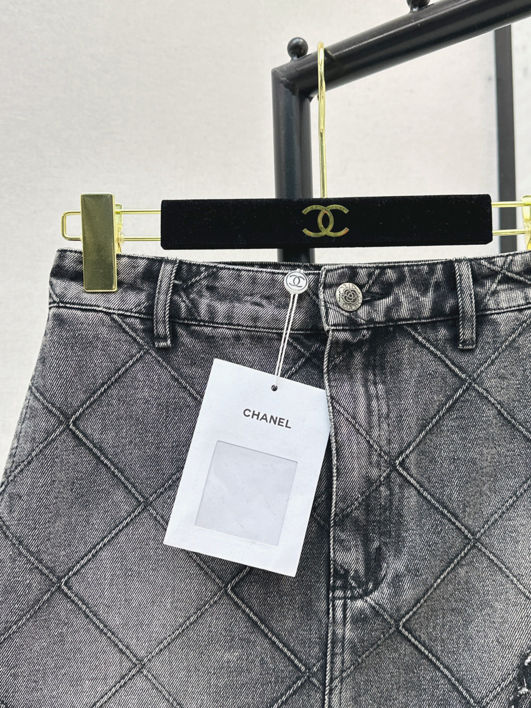 Chan 25ss denim skirt