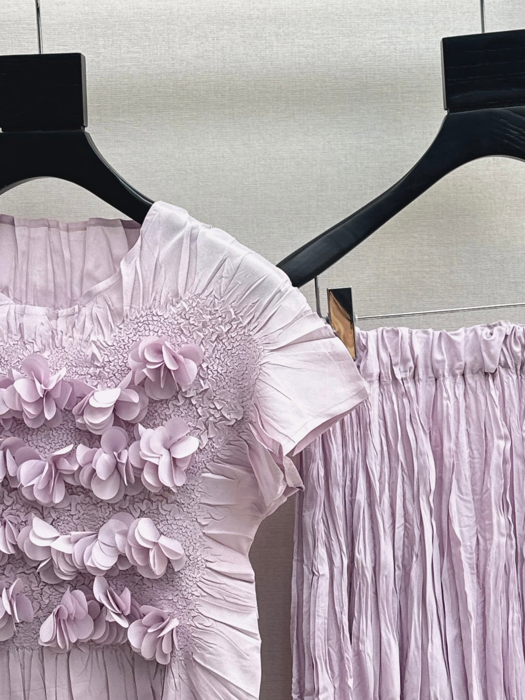 25ss tee skirt set