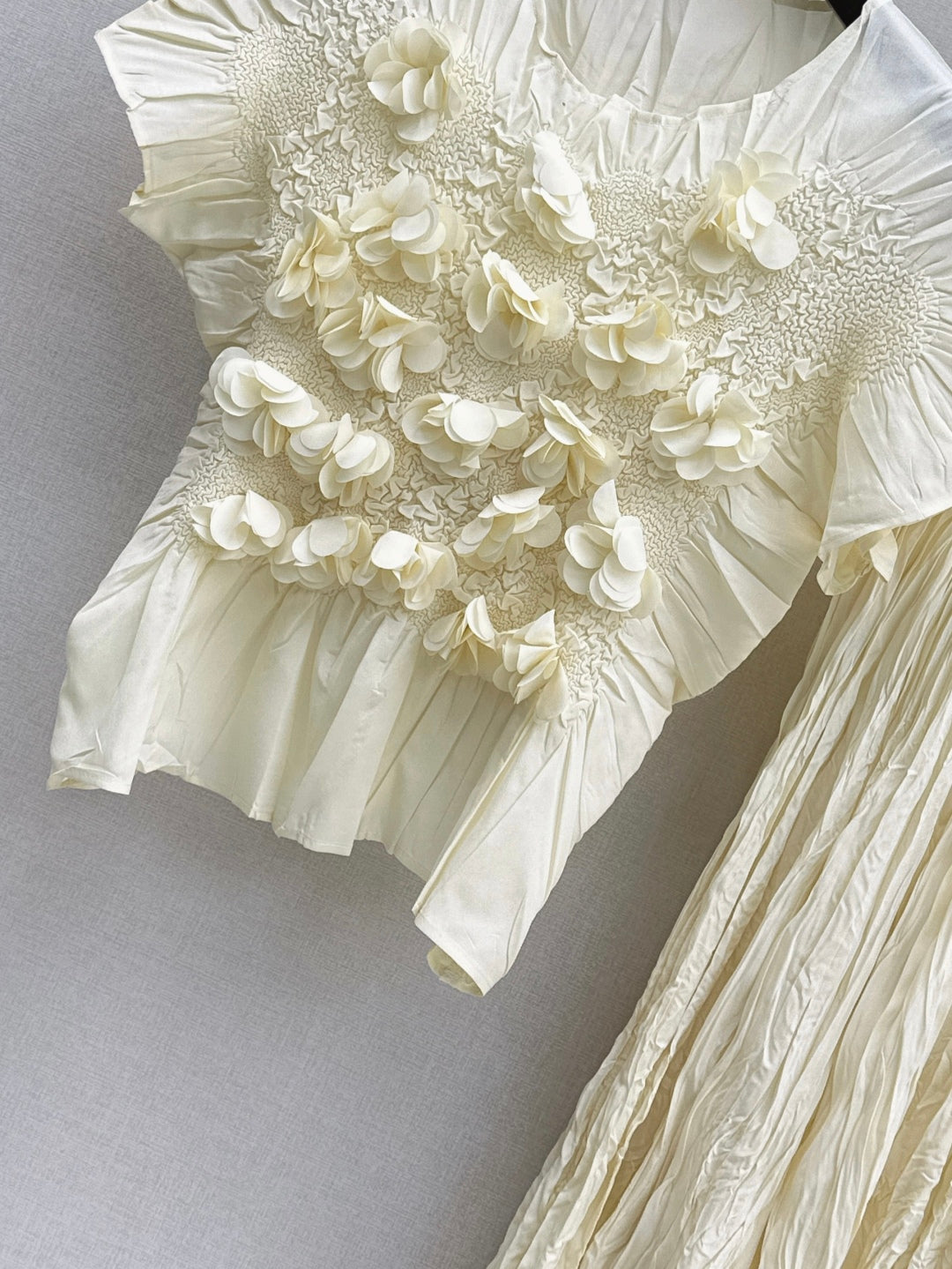 25ss tee skirt set