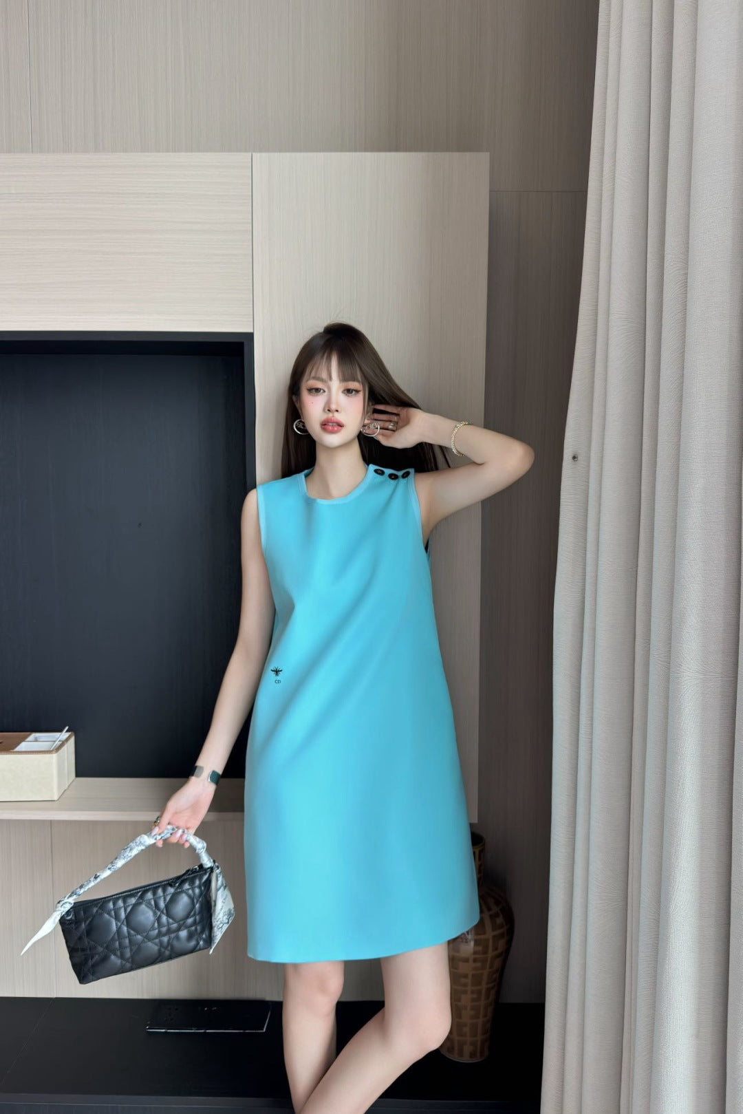 CD 25ss sleeveless dress