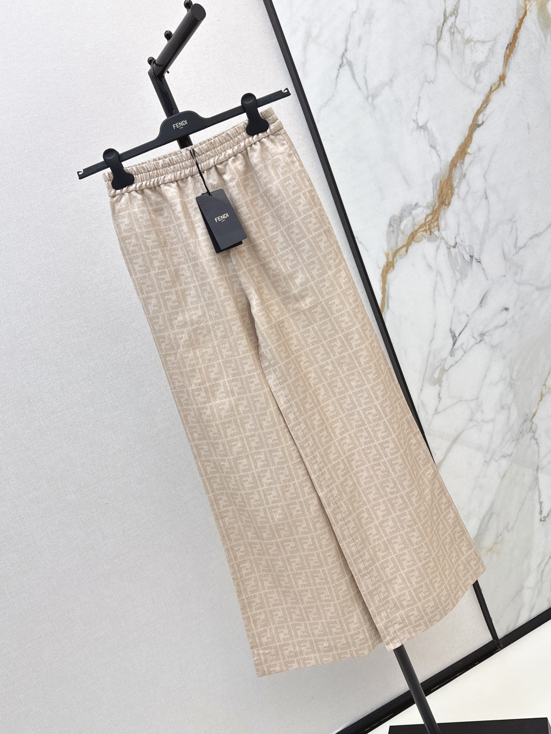 Fend 25ss print pants