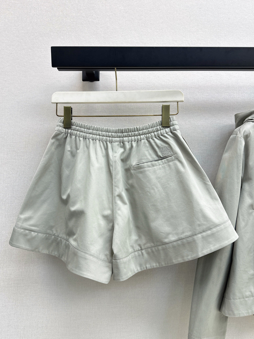 Loe 25fw short