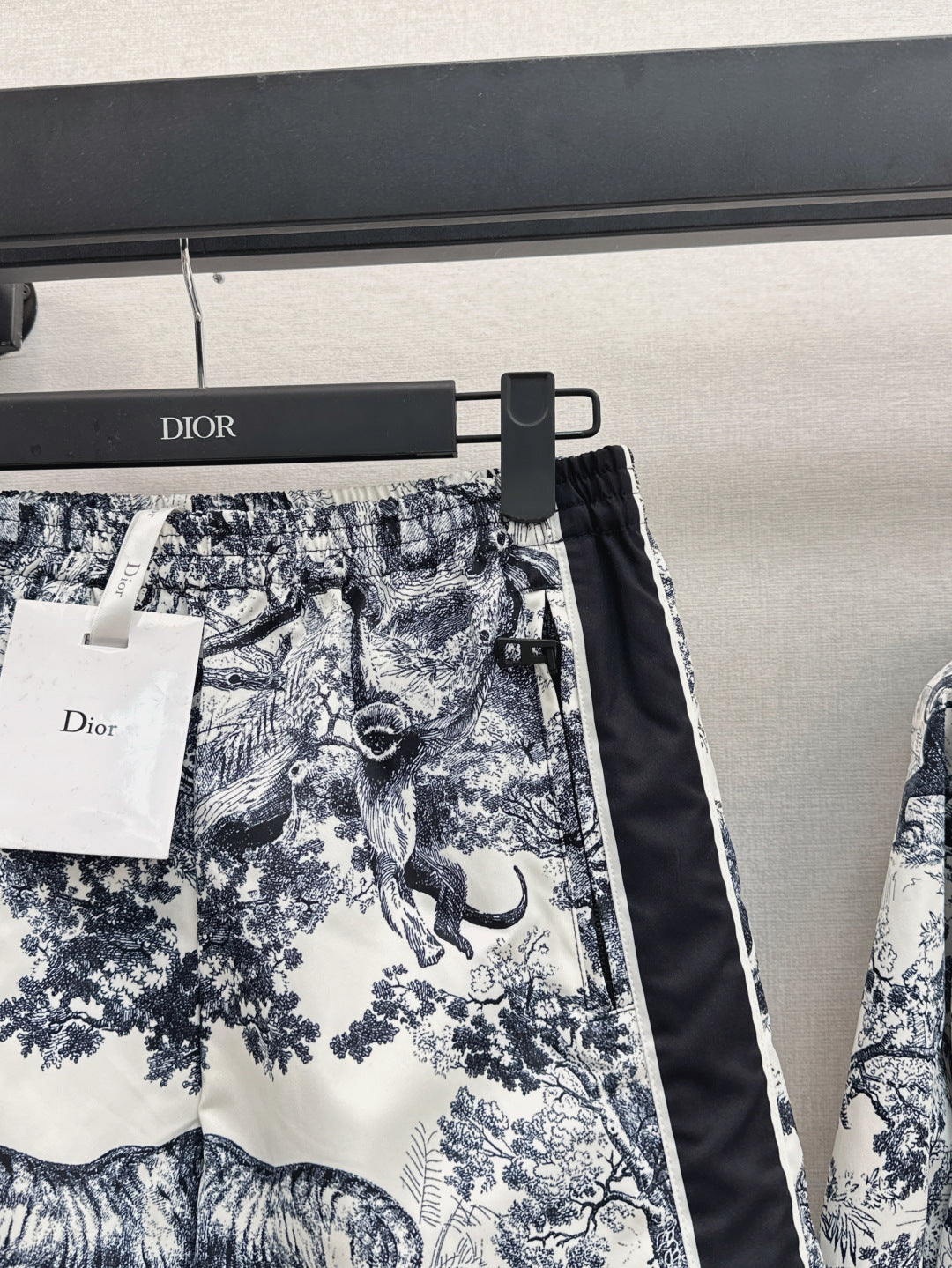 CD 25fw print short