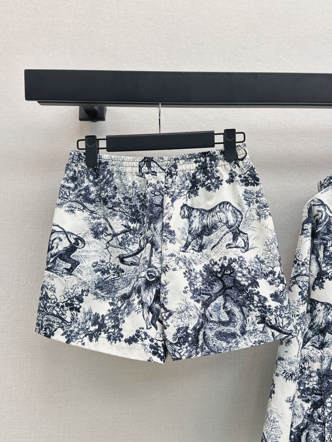 CD 25fw print short