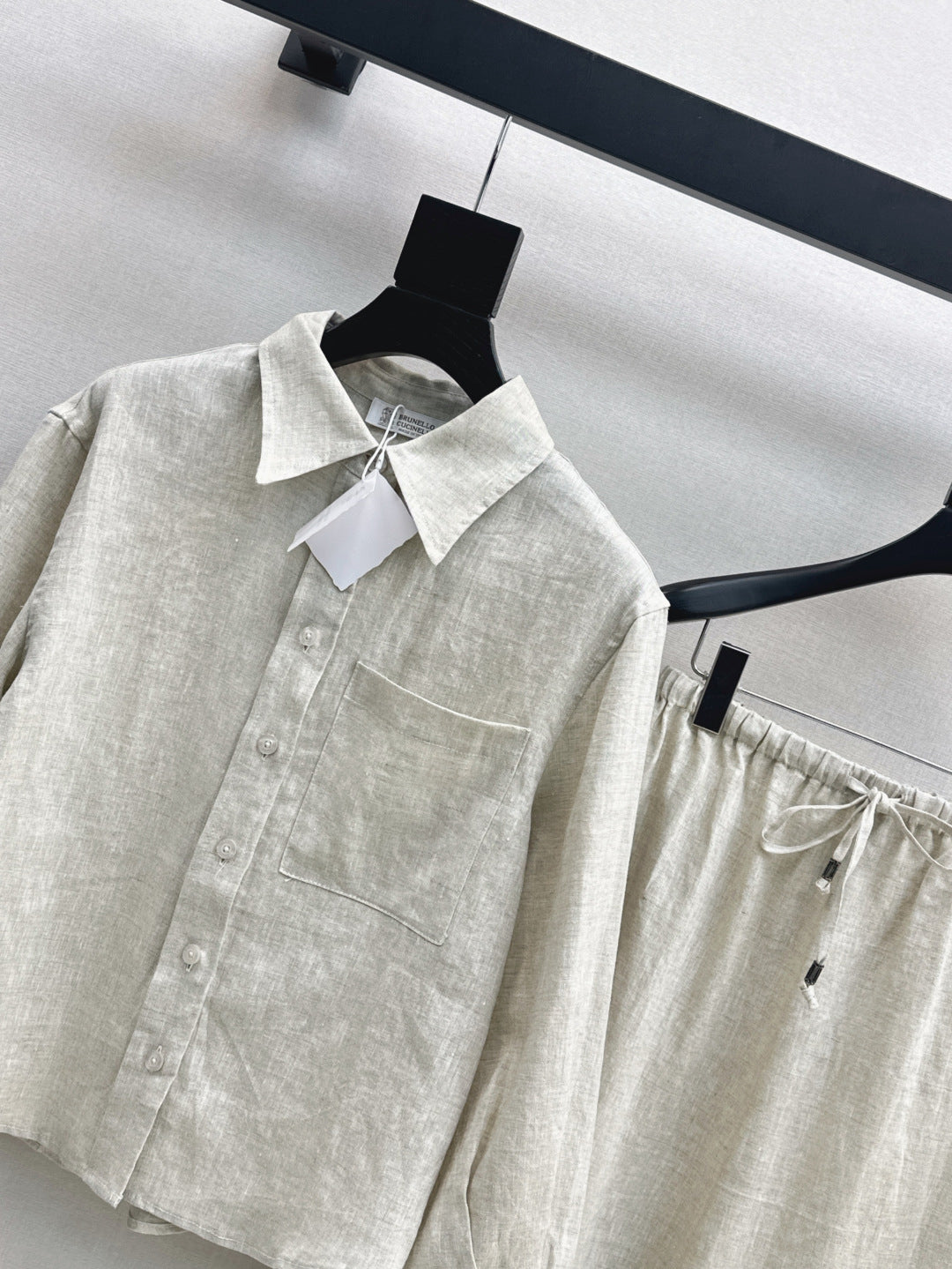 Brun 25fw linen suit
