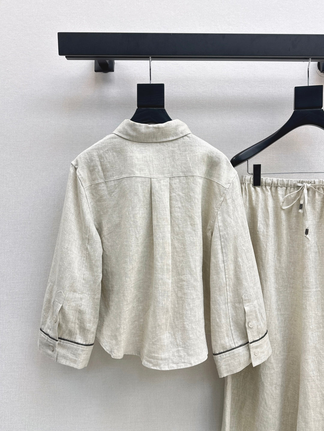 Brun 25fw linen suit