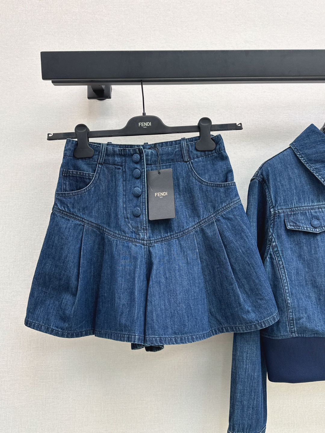 Fend 25fw denim skort