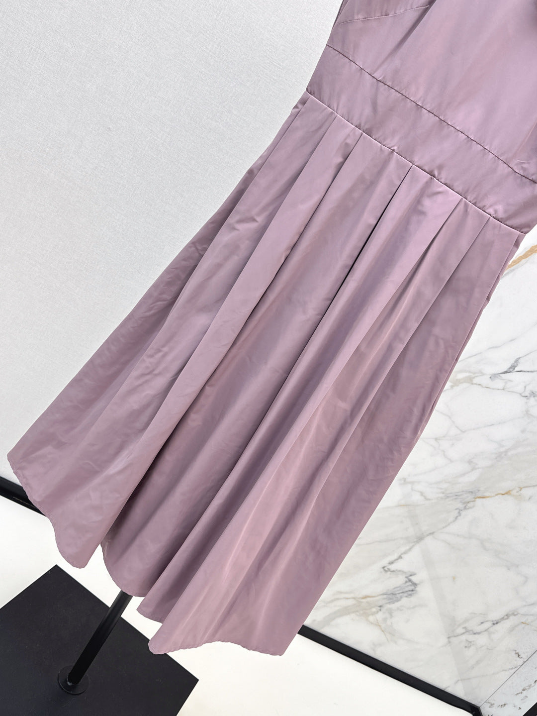 CD 25ss sleeveless dress