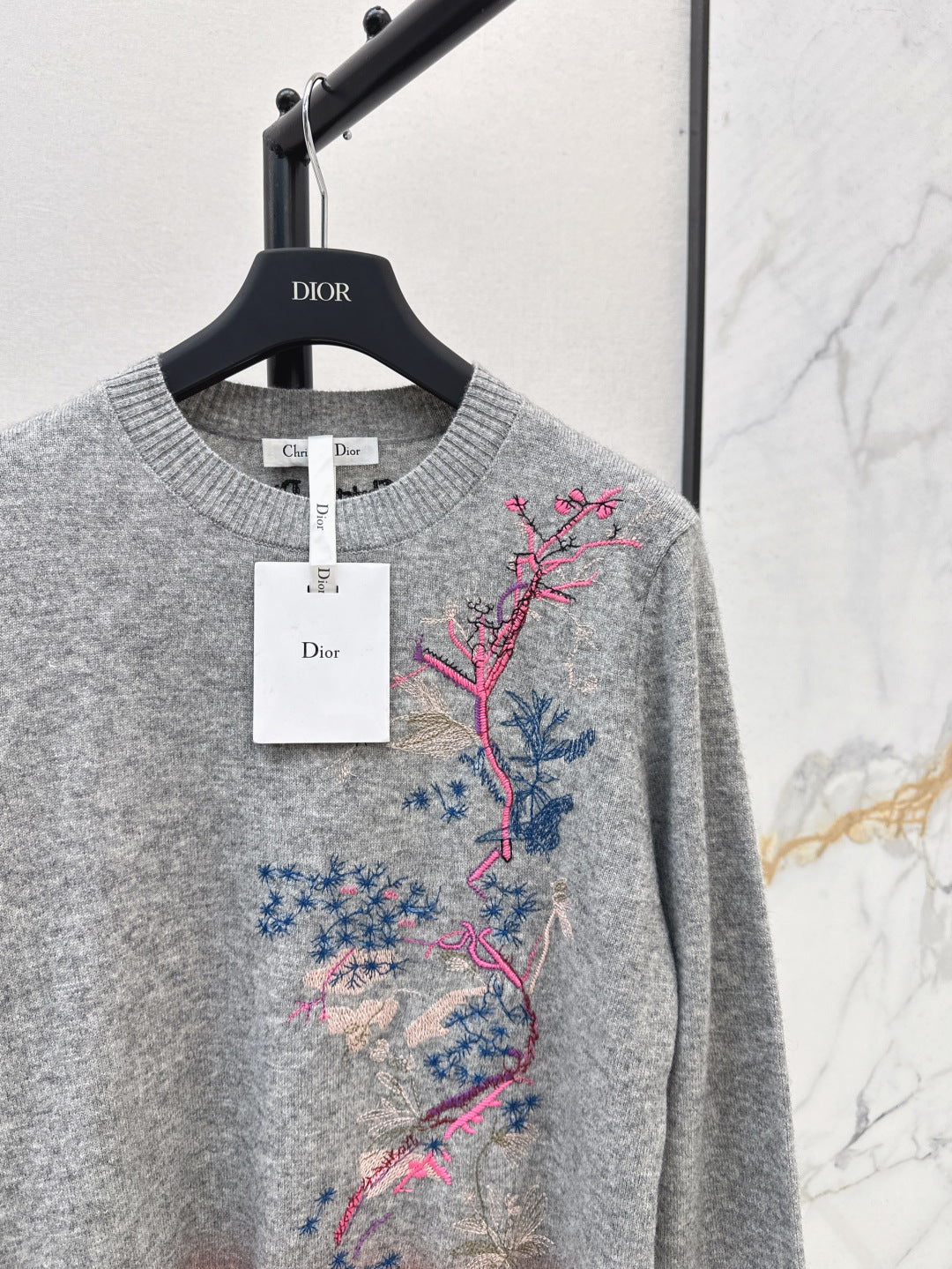 CD 25FW embroidered sweater