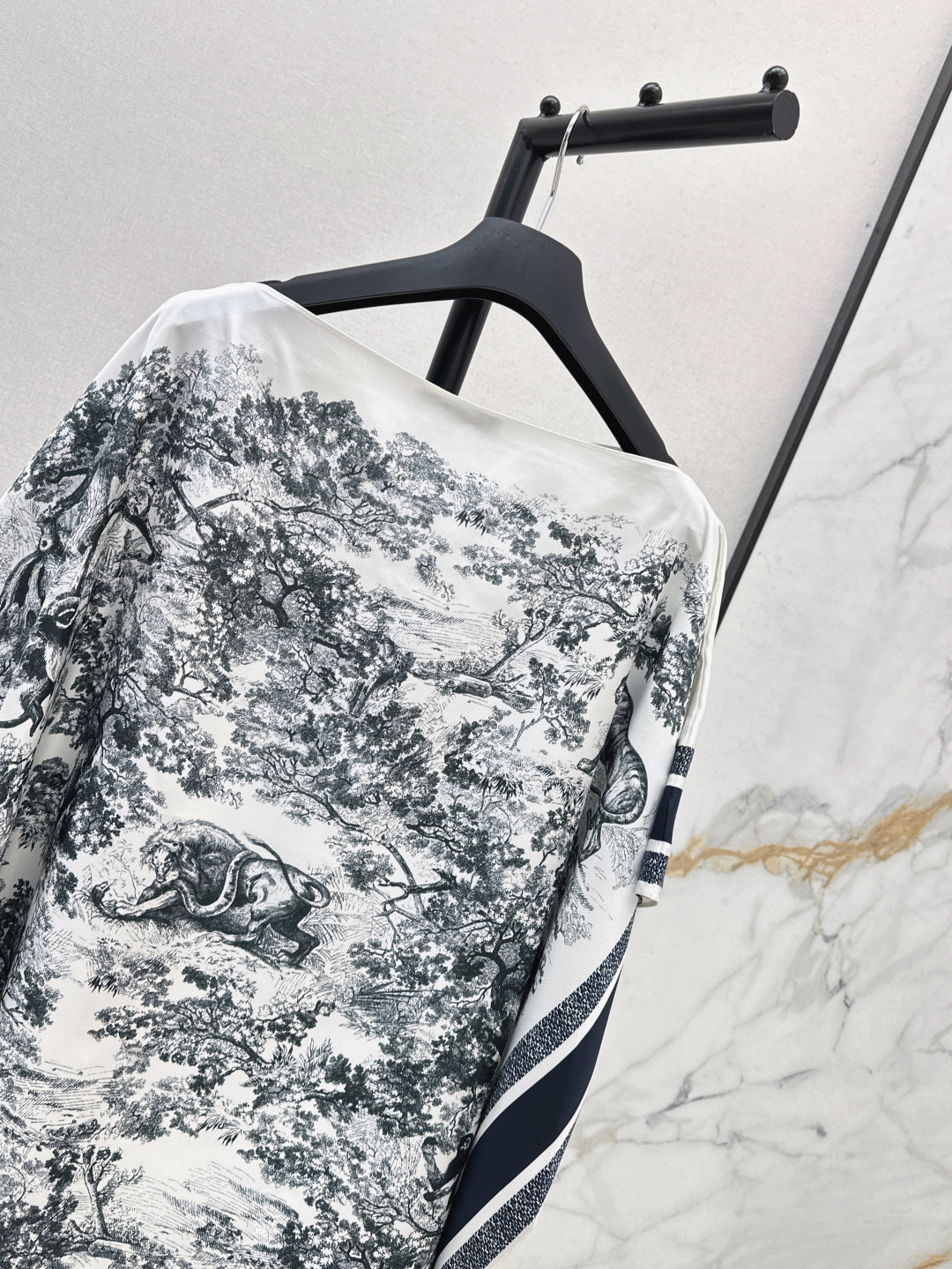 CD 25fw silk dress