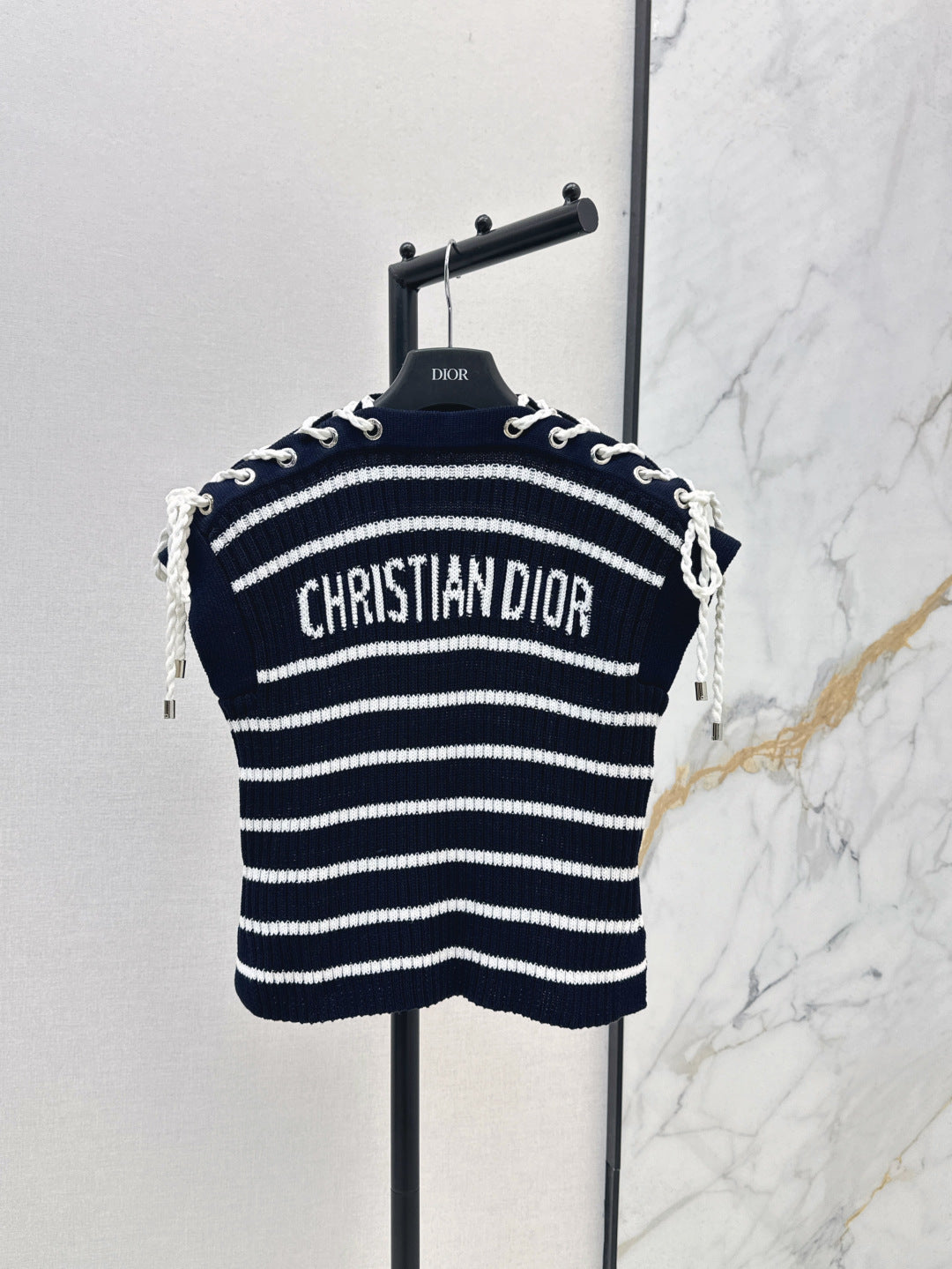 CD 25fw knit sweater