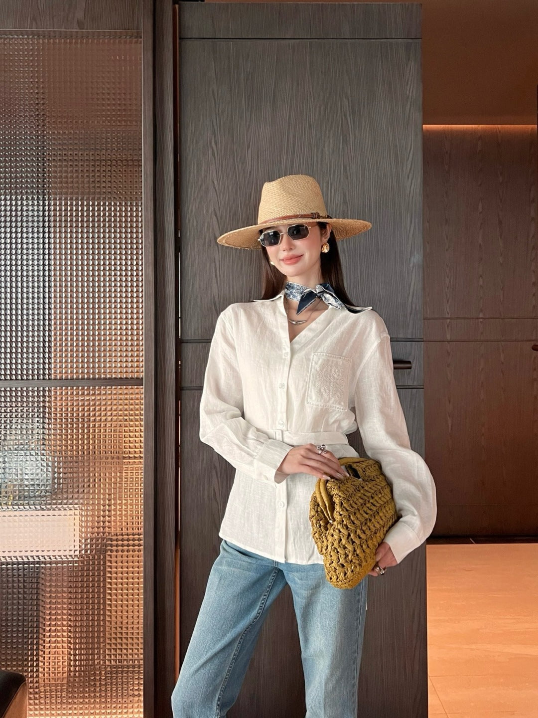 Loe 25fw linen shirt