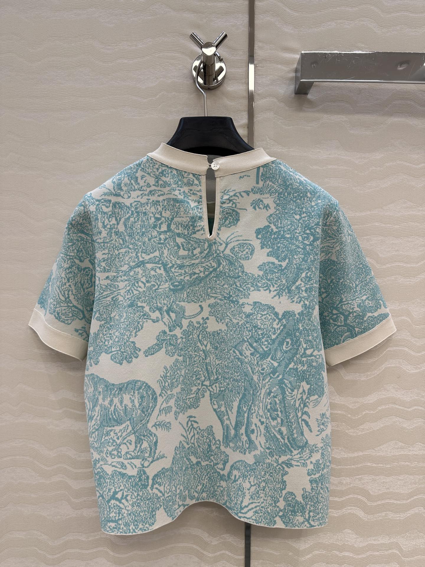 CD 25ss miss D knit shirt