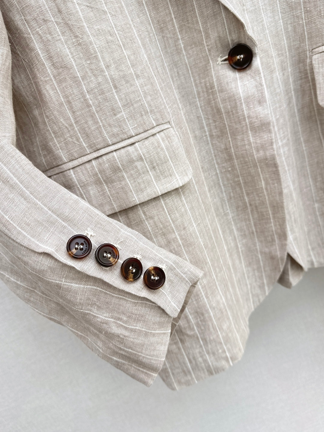 Loro 25fw linen suit