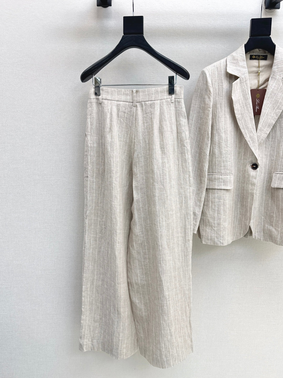 Loro 25fw linen suit