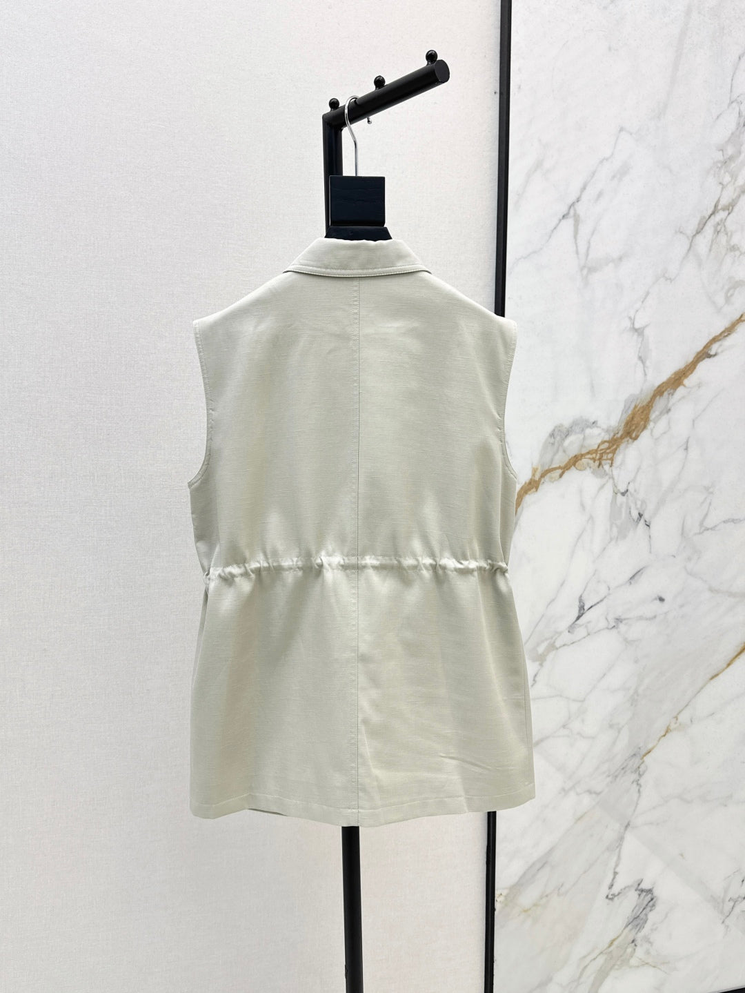Loro 25fw vest