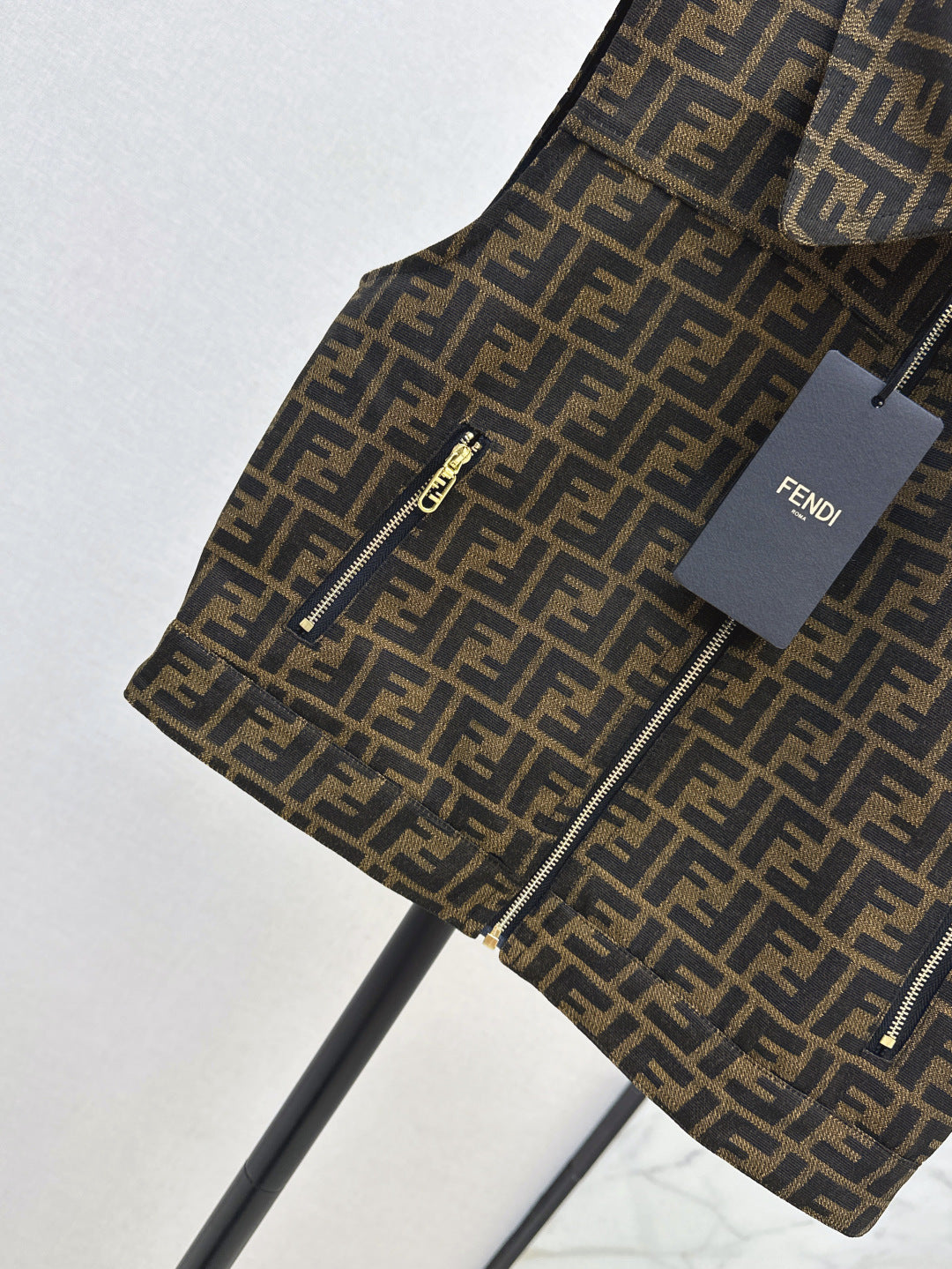 Fend 25ss jacquard vest