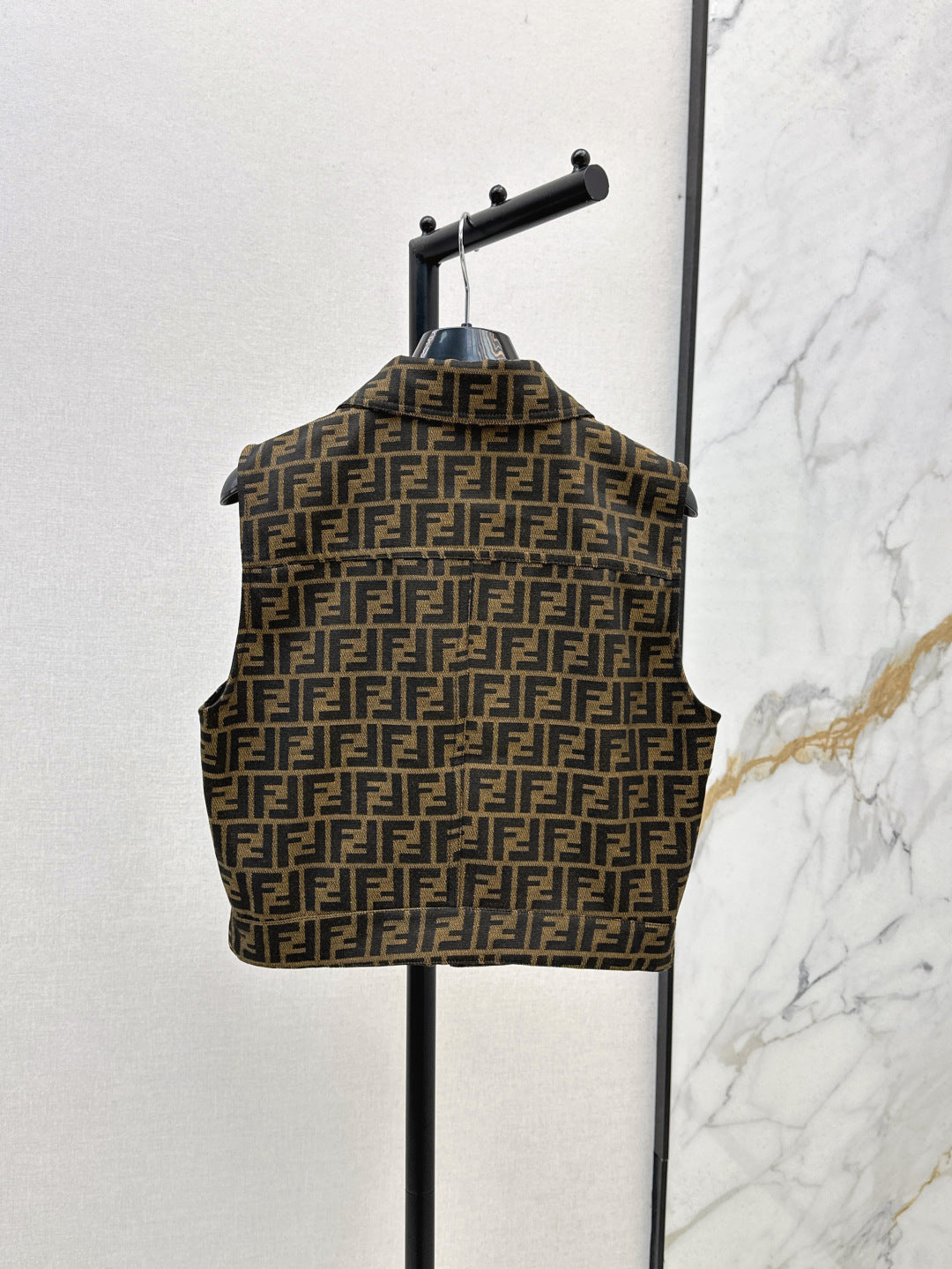 Fend 25ss jacquard vest