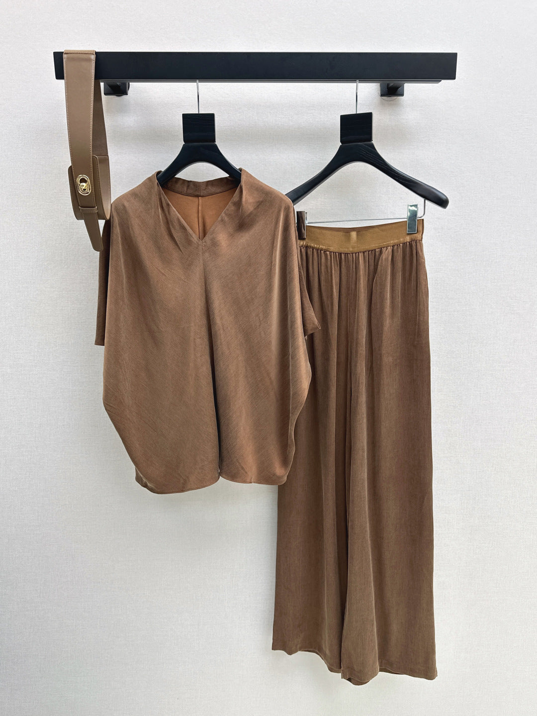 Loro 25ss cupro suit