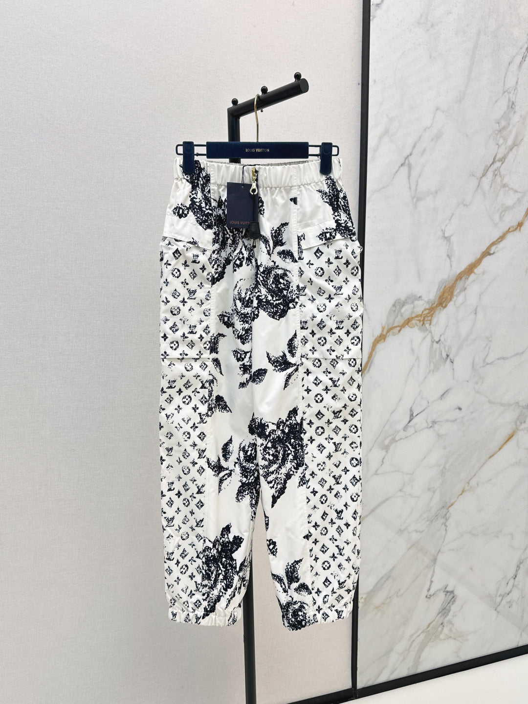 Louis 25fw printed pants