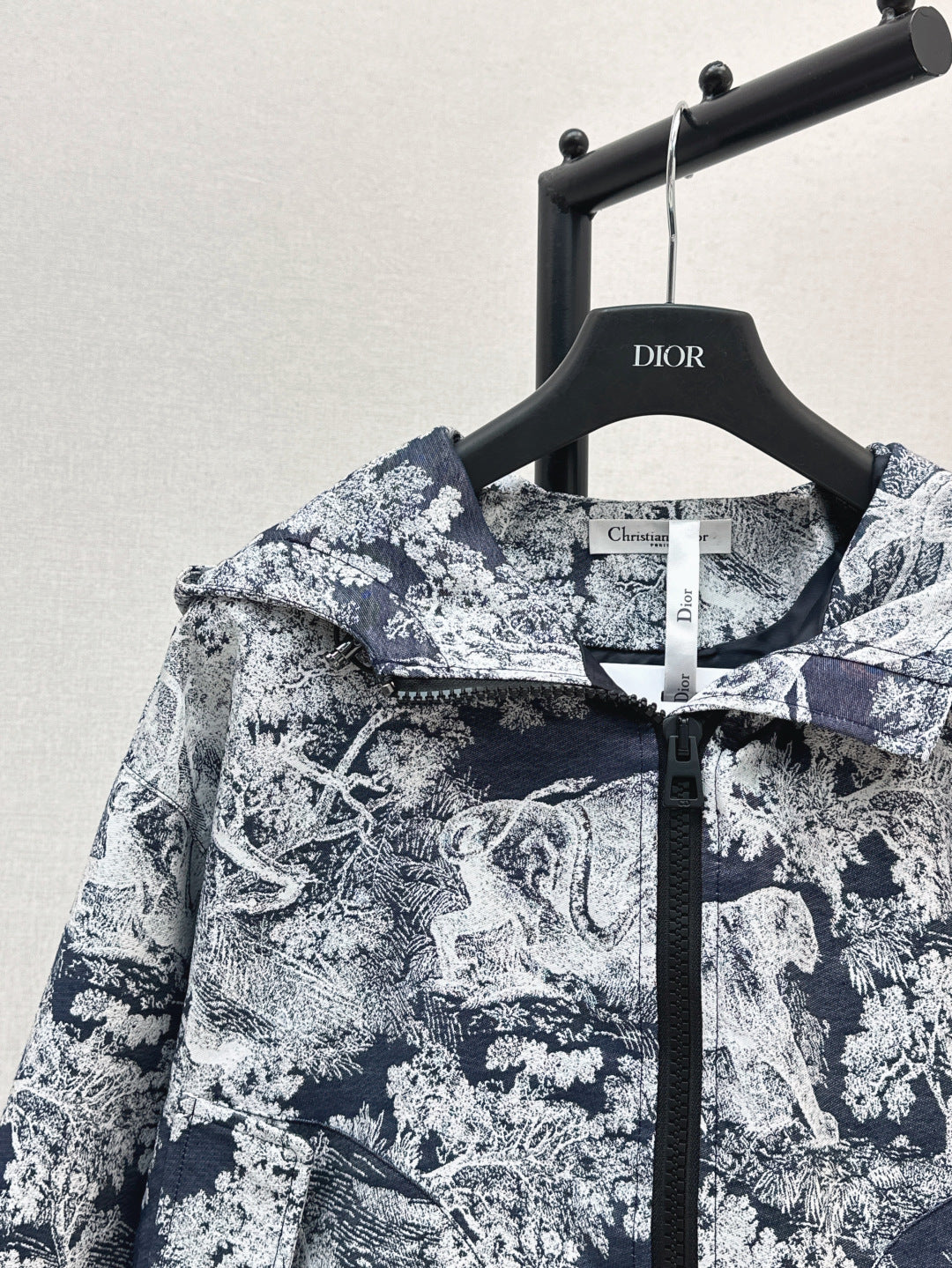 CD 25fw jacquard jacket