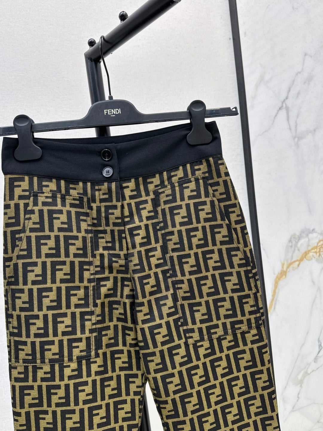 Fend 25fw jacquard pants