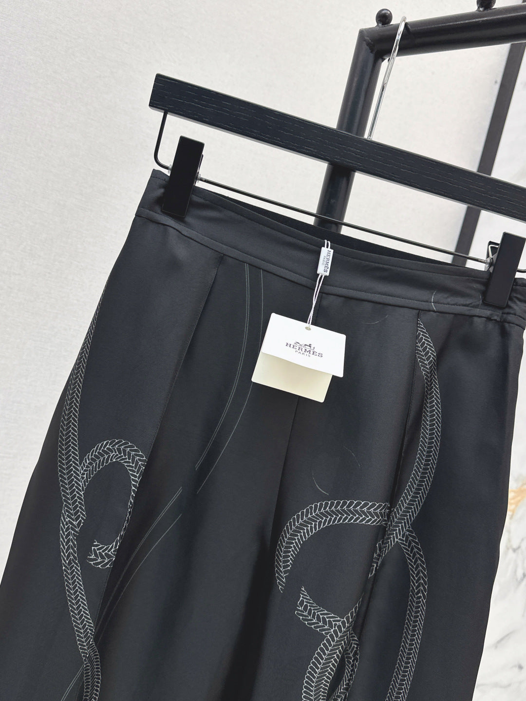 Herm 25ss silk pants