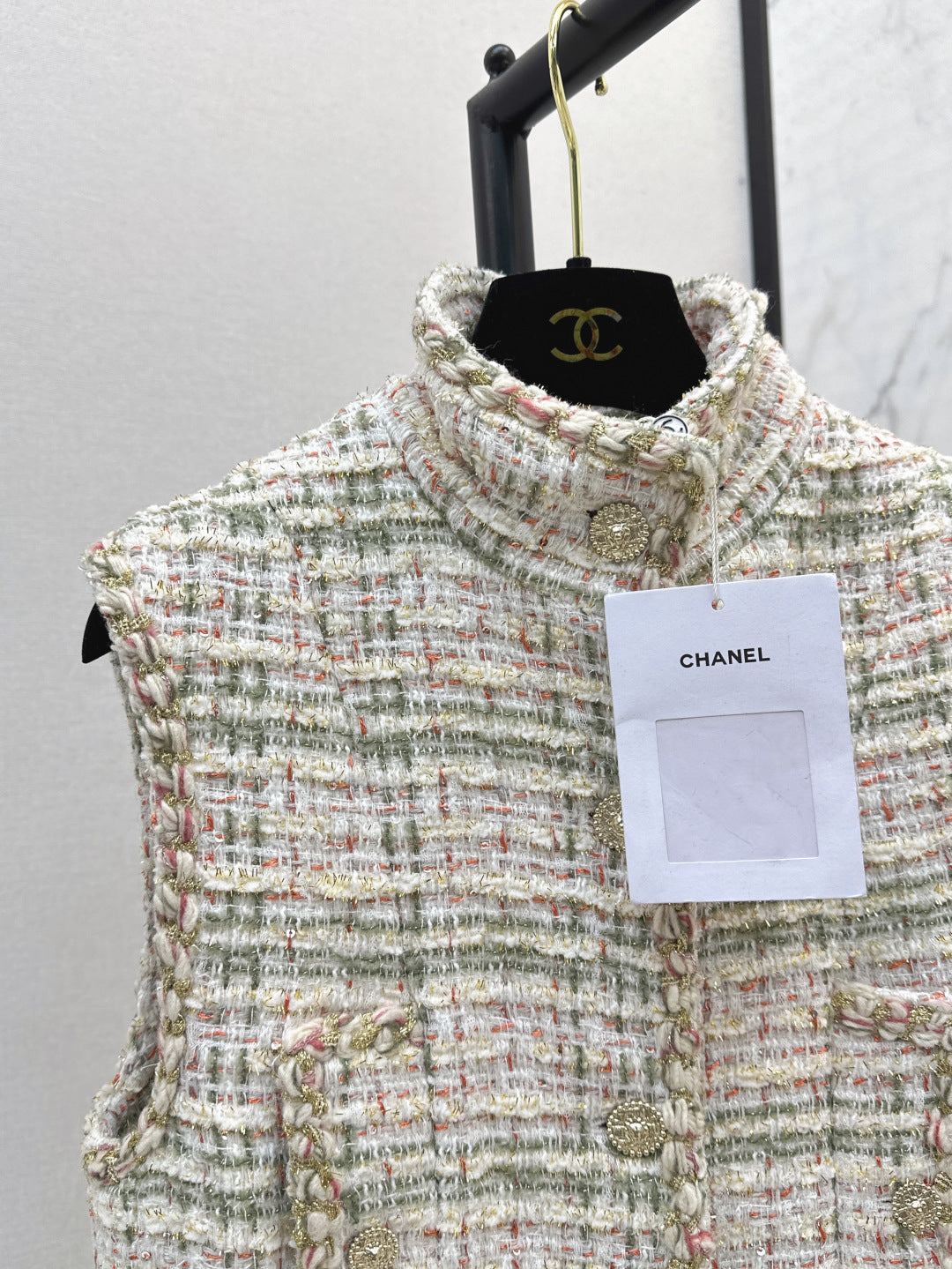 Chan 25fw sleeveless coat