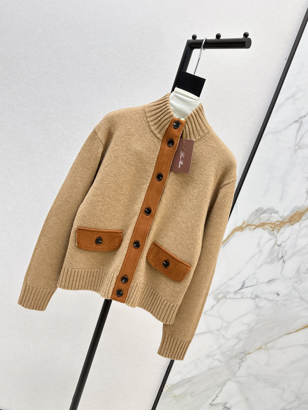 Loro 25fw cashmere cardigan
