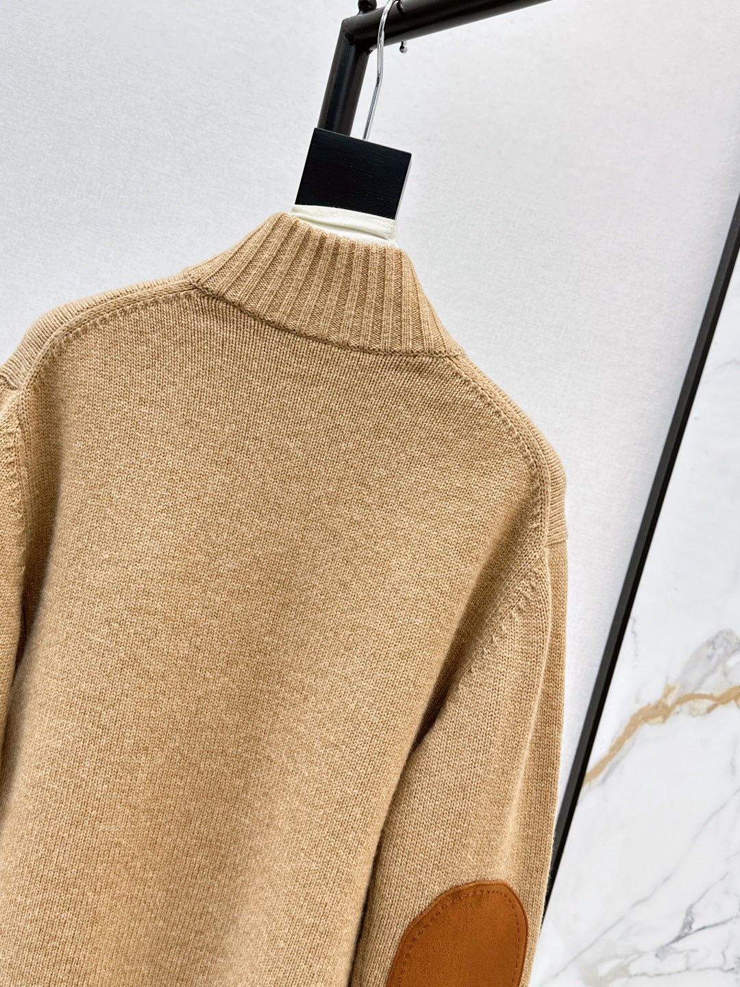 Loro 25fw cashmere cardigan