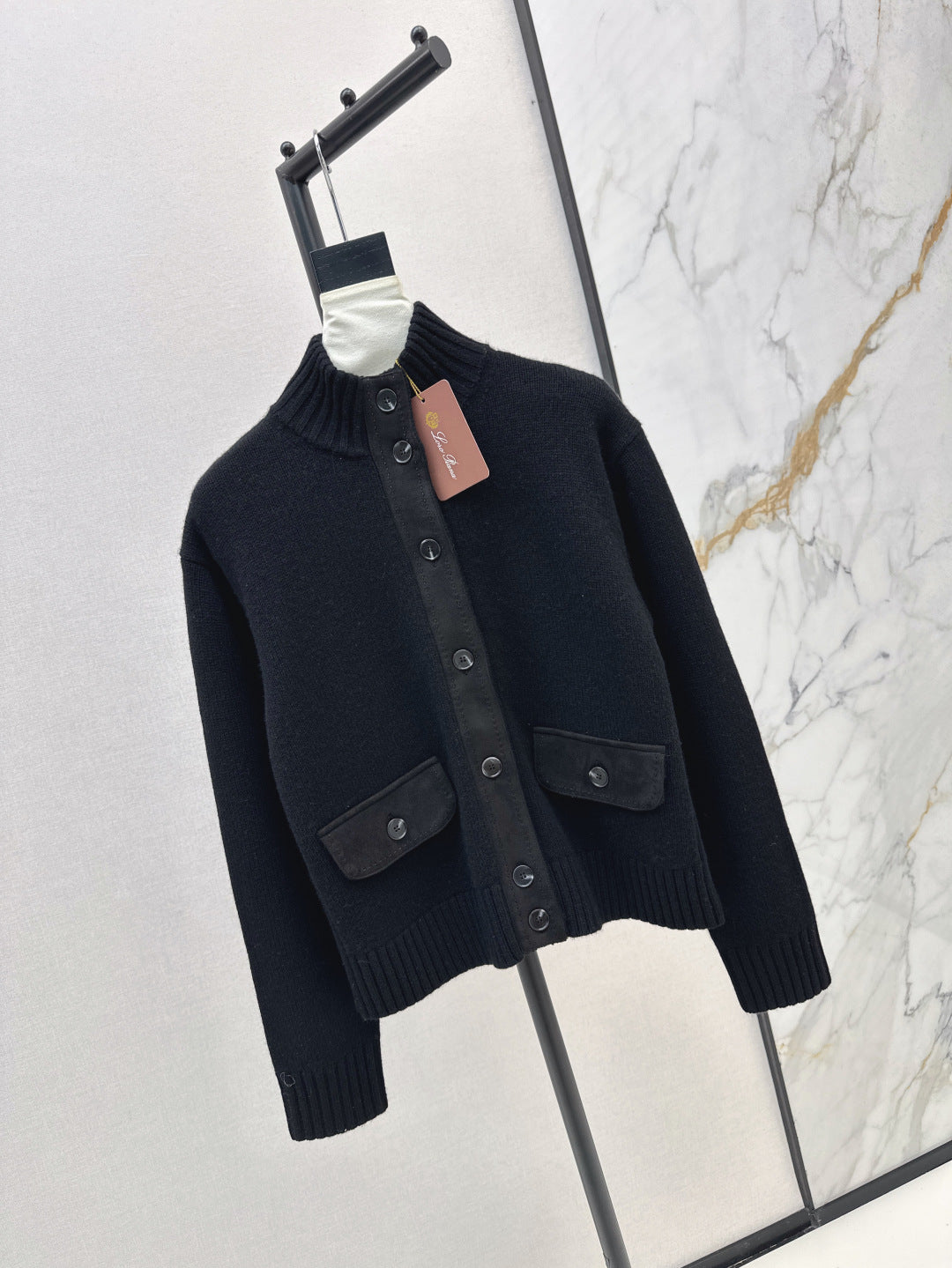 Loro 25fw cashmere cardigan