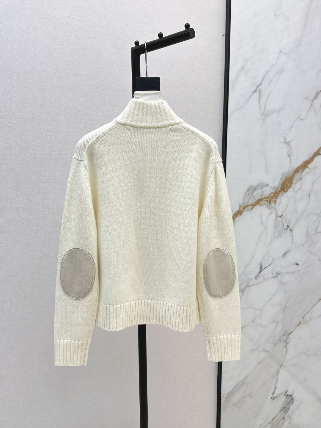 Loro 25fw cashmere cardigan