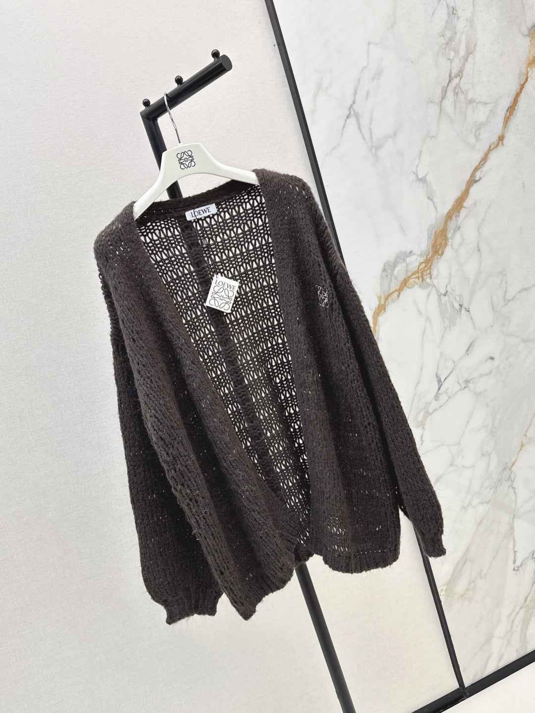 Loe 25fw embroidered cardigan