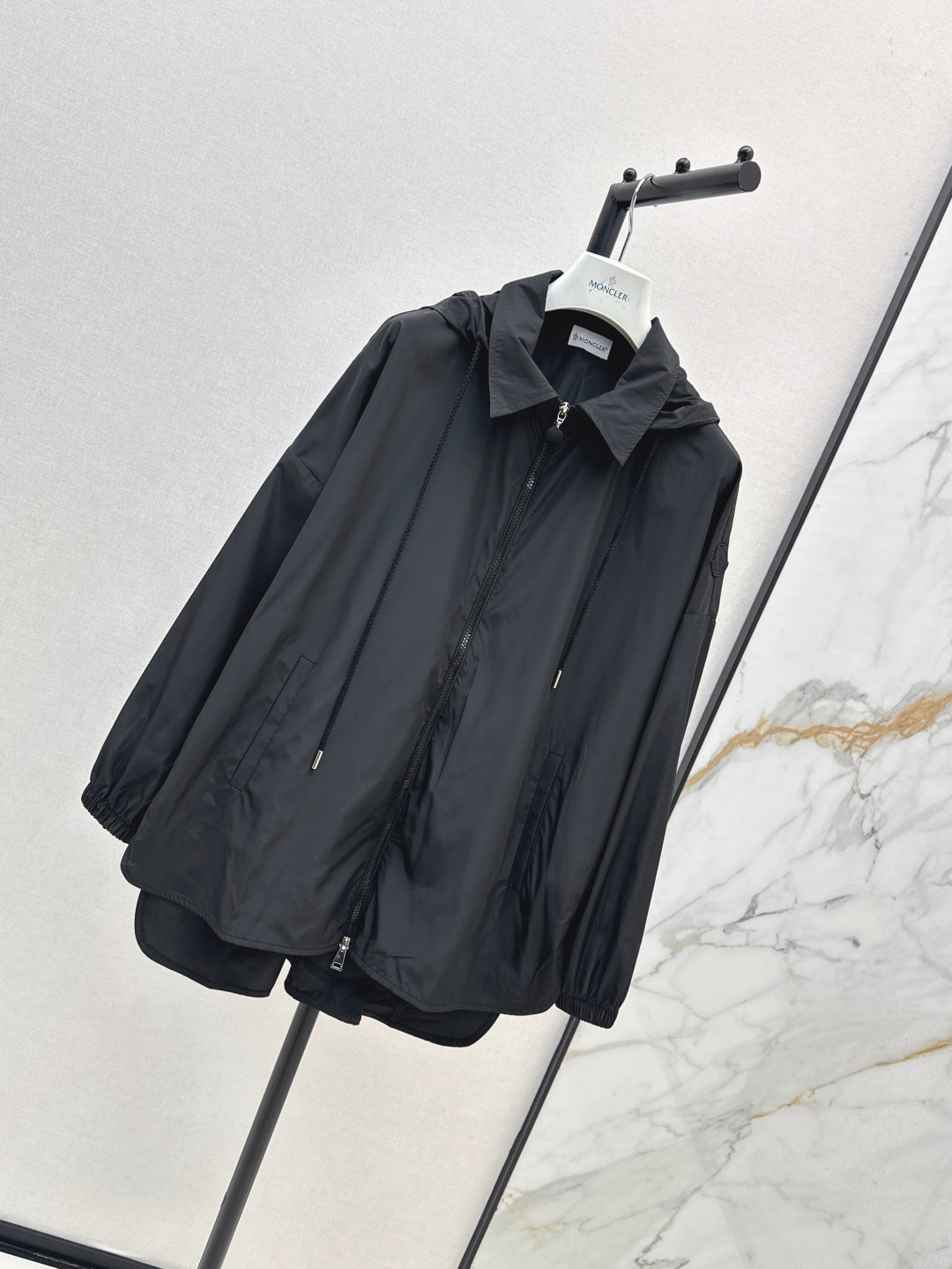 Monc 25fw hooded jacket