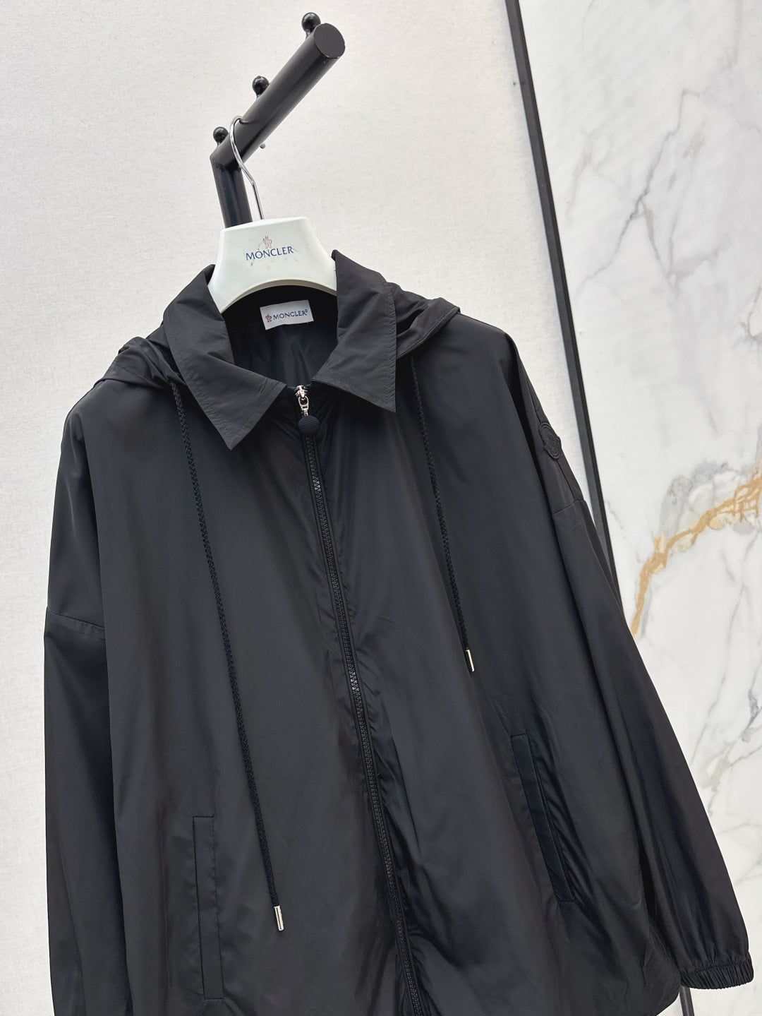 Monc 25fw hooded jacket