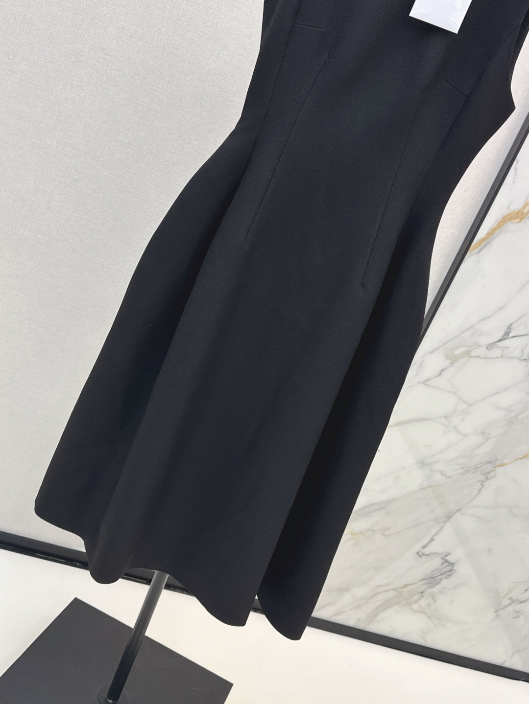 CD 25fw sleeveless dress