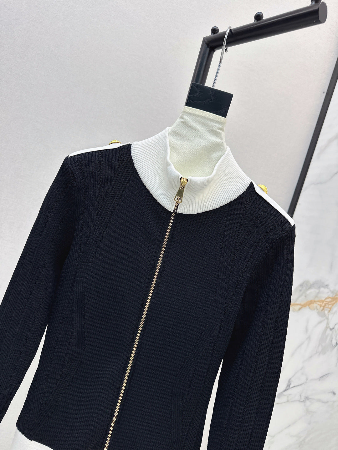 Bal 25fw knitted jacket