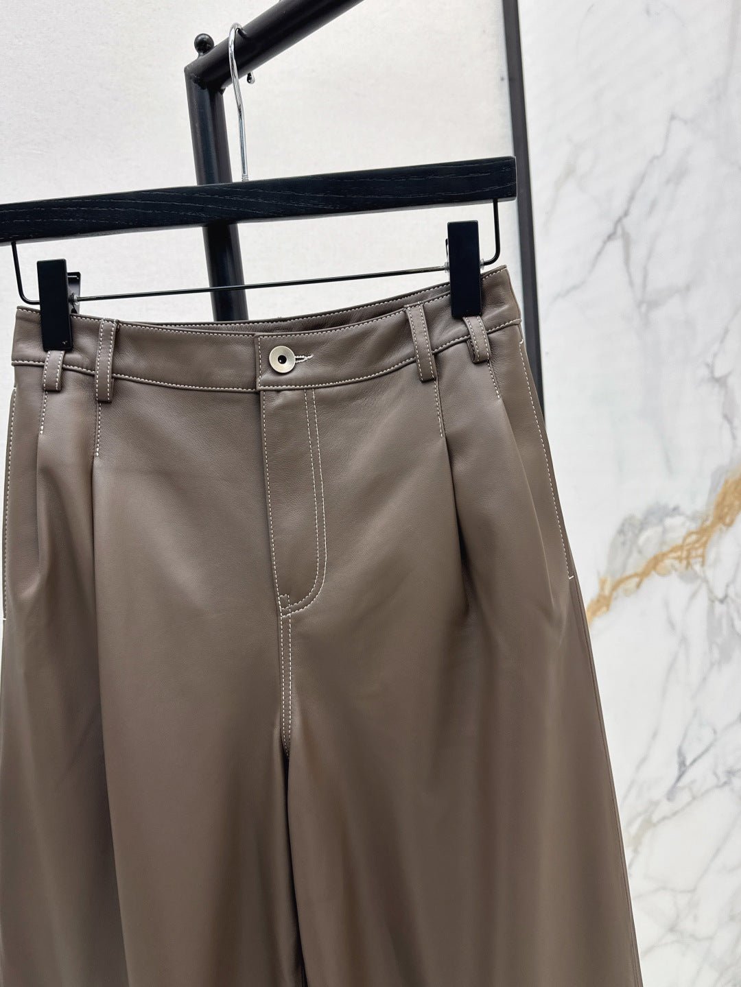 Brun 25fw leather pants