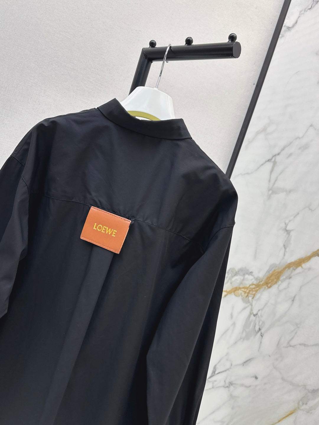 Loe 25ss buttons shirt